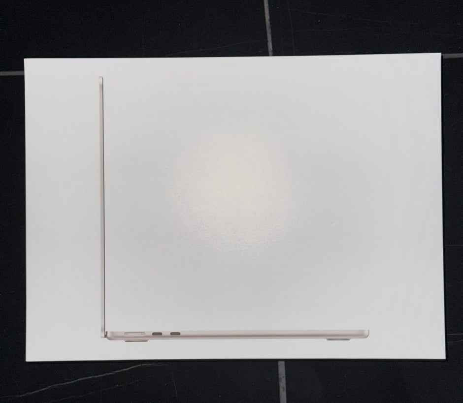 MACBOOK AIR 13" Colore Galassia